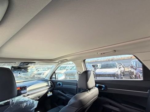 New 2026 Kia Sorento S w/ S Panoramic Sunroof Package AWD/4WD image 9