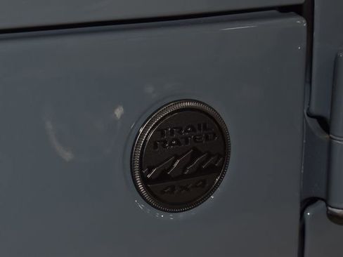 Used 2024 Jeep Wrangler Unlimited Sport AWD/4WD image 35
