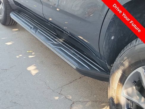 Used 2021 Chevrolet Tahoe LT RWD image 30