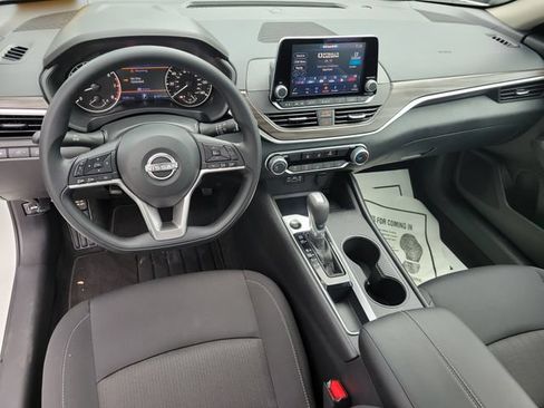 Used 2026 Nissan Altima 2.5 SV FWD image 16
