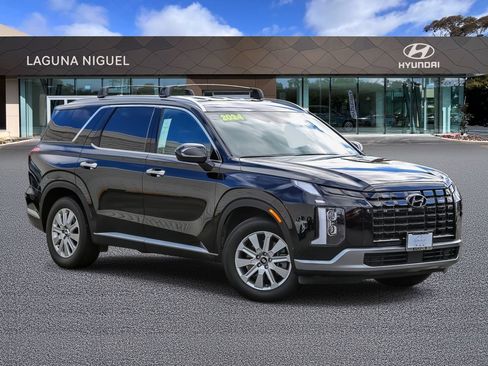 Used 2024 Hyundai Palisade SEL FWD image 1