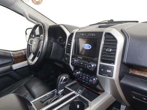 Used 2019 Ford F150 Lariat AWD/4WD image 38