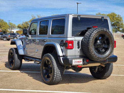 Used 2019 Jeep Wrangler Unlimited Rubicon image 4