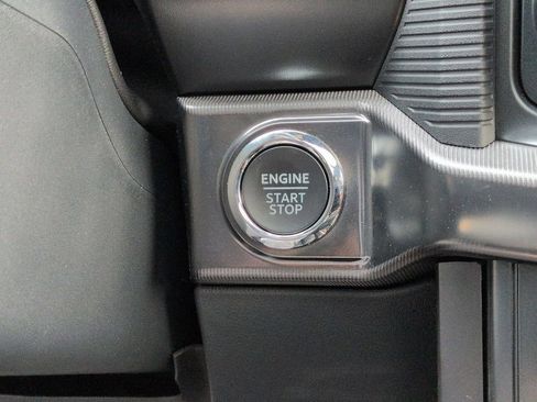 Used 2025 Ford F150 Raptor AWD/4WD image 16