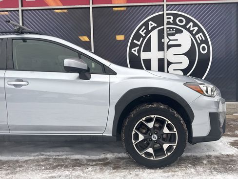 Used 2018 Subaru Crosstrek 2.0i Premium w/ Popular Package #3 image 3