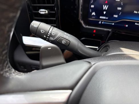 Used 2023 Chevrolet Silverado 1500 LT Trail Boss image 35