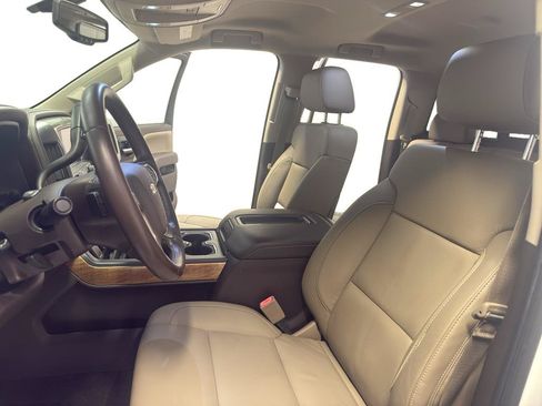 Used 2015 Chevrolet Silverado 1500 LTZ AWD/4WD image 16