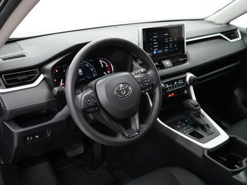 Used 2023 Toyota RAV4 LE AWD/4WD image 14
