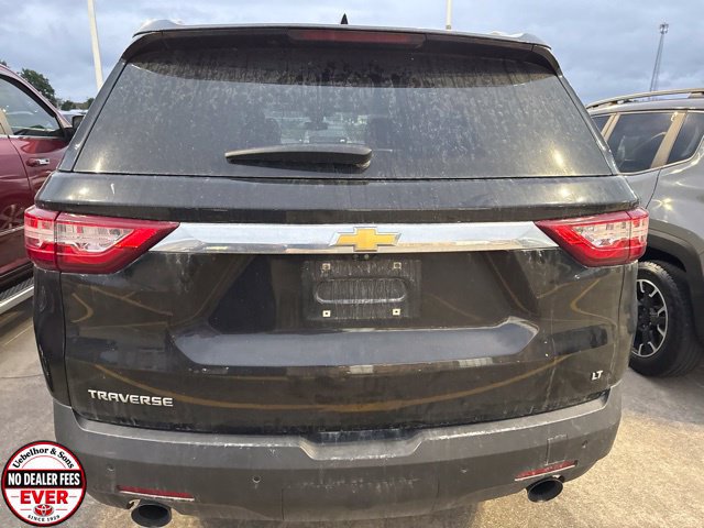 Used 2018 Chevrolet Traverse LT FWD image 3