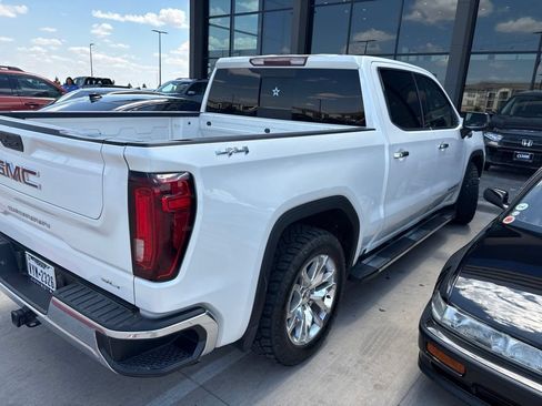 Used 2021 GMC Sierra 1500 SLT AWD/4WD image 6