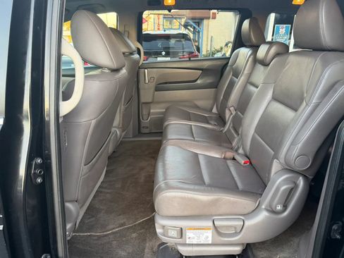 Used 2012 Honda Odyssey EX-L image 19