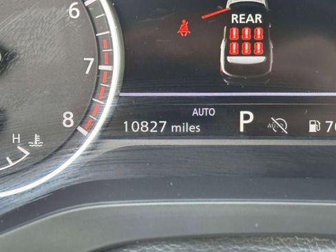 Used 2025 Nissan Pathfinder S image 25