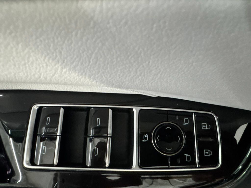 Certified 2024 Cadillac Lyriq Luxury w/ LPO, Floor Liner Package RWD image 16