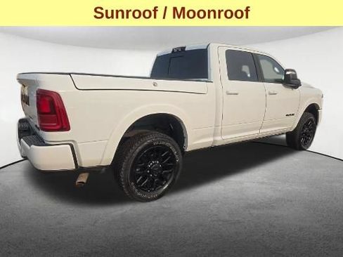 Used 2025 RAM 3500 Limited AWD/4WD image 5