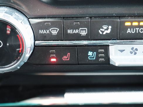 Used 2023 Ford F150 Lariat w/ Equipment Group 502A High image 12