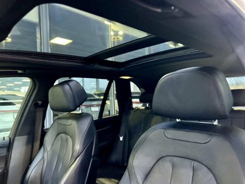 Used 2017 BMW X5 xDrive40e w/ Luxury Seating Package AWD/4WD image 25