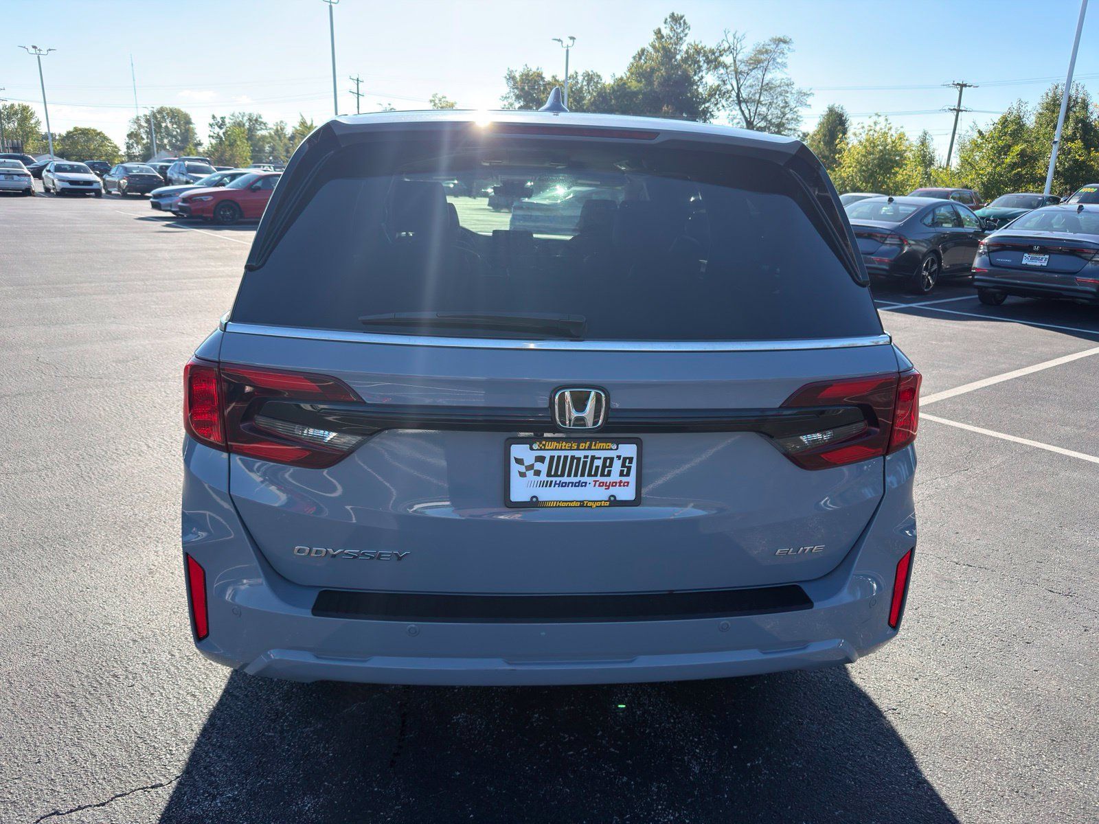 Used 2025 Honda Odyssey Elite image 5