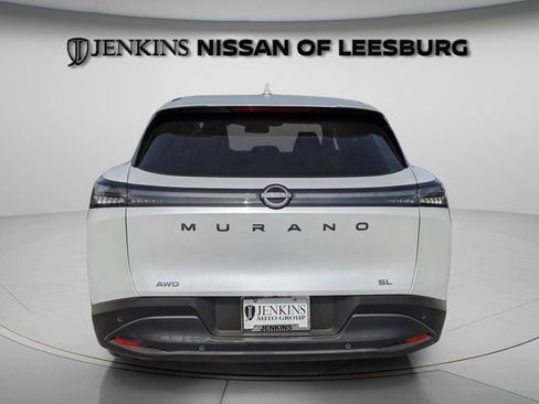 New 2025 Nissan Murano SL image 9
