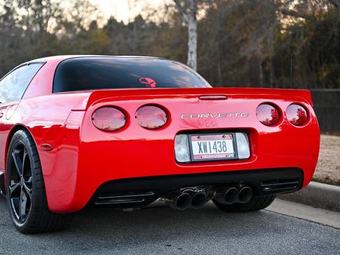 Used 2002 Chevrolet Corvette Z06 w/ Memory Pkg image 23