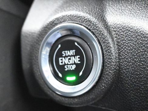 Used 2023 Chevrolet TrailBlazer LT w/ Convenience Package image 21