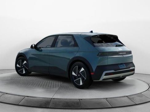 New 2026 Hyundai Ioniq 5 SEL image 5