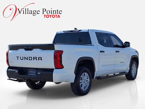 Used 2023 Toyota Tundra SR5 w/ SR5 Convenience Package image 7