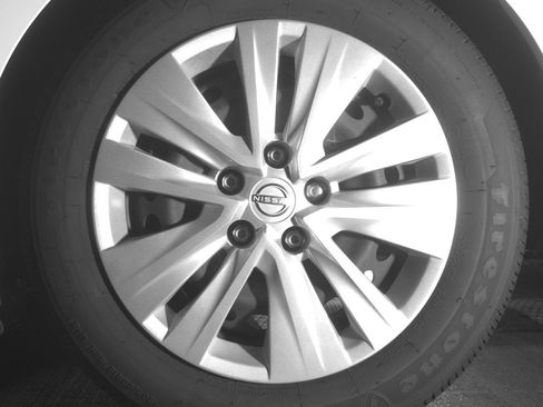 Used 2025 Nissan Sentra S FWD image 14