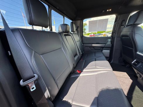 Used 2025 Ford F150 Lariat w/ Equipment Group 501A Mid AWD/4WD image 26