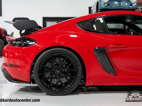 Used 2024 Porsche 718 Cayman GT4 RS RWD image 27