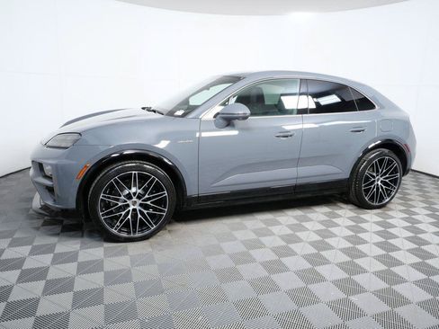 New 2026 Porsche Macan Turbo Electric AWD/4WD image 2