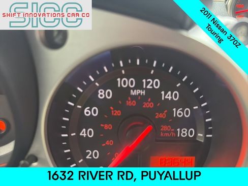 Used 2011 Nissan 370Z Touring w/ Sport Pkg image 10