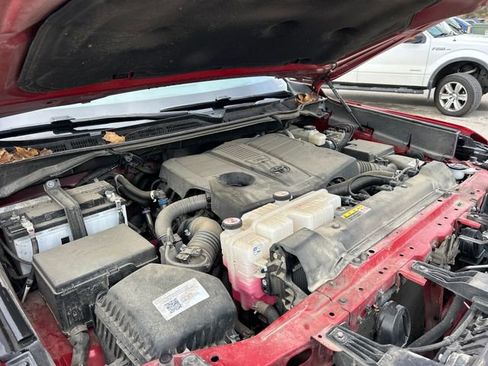 Used 2022 Toyota Tundra Platinum image 33