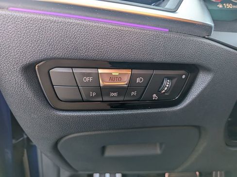 Used 2021 BMW M4 Competition w/ Parking Assistance Package RWD image 12