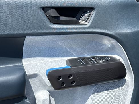 New 2025 Ford Maverick XLT w/ XLT Luxury Package image 16