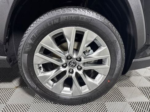 New 2025 Toyota RAV4 Limited image 11