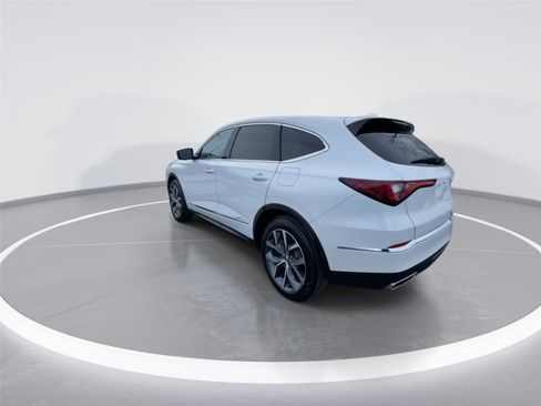 Used 2023 Acura MDX SH-AWD w/ Technology Package image 6