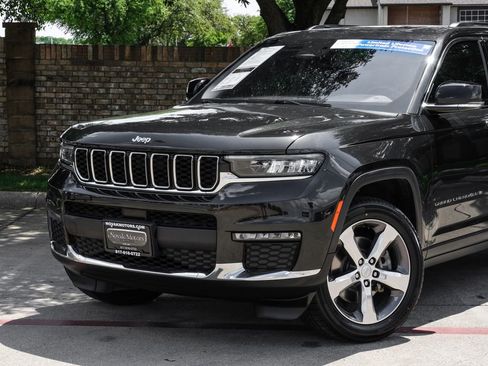 Used 2022 Jeep Grand Cherokee L Limited RWD image 13