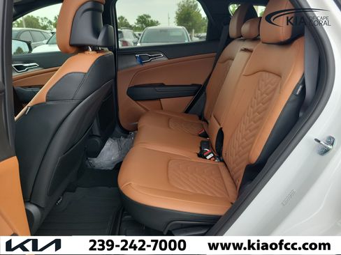 New 2026 Kia Sportage X-Line w/ X-Line Technology Package AWD/4WD image 13