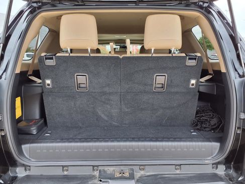 Used 2023 Toyota 4Runner SR5 Premium w/ Moonroof Package image 10