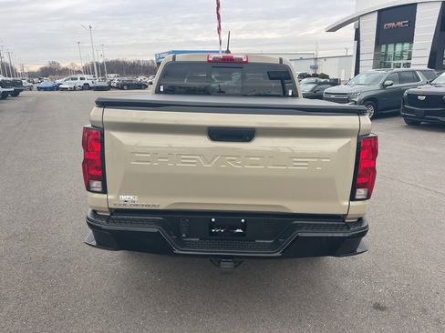 Used 2024 Chevrolet Colorado W/T w/ WT Convenience Package II image 4