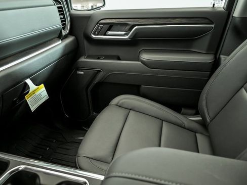 New 2026 GMC Sierra 1500 SLT w/ SLT Premium Plus Package image 19