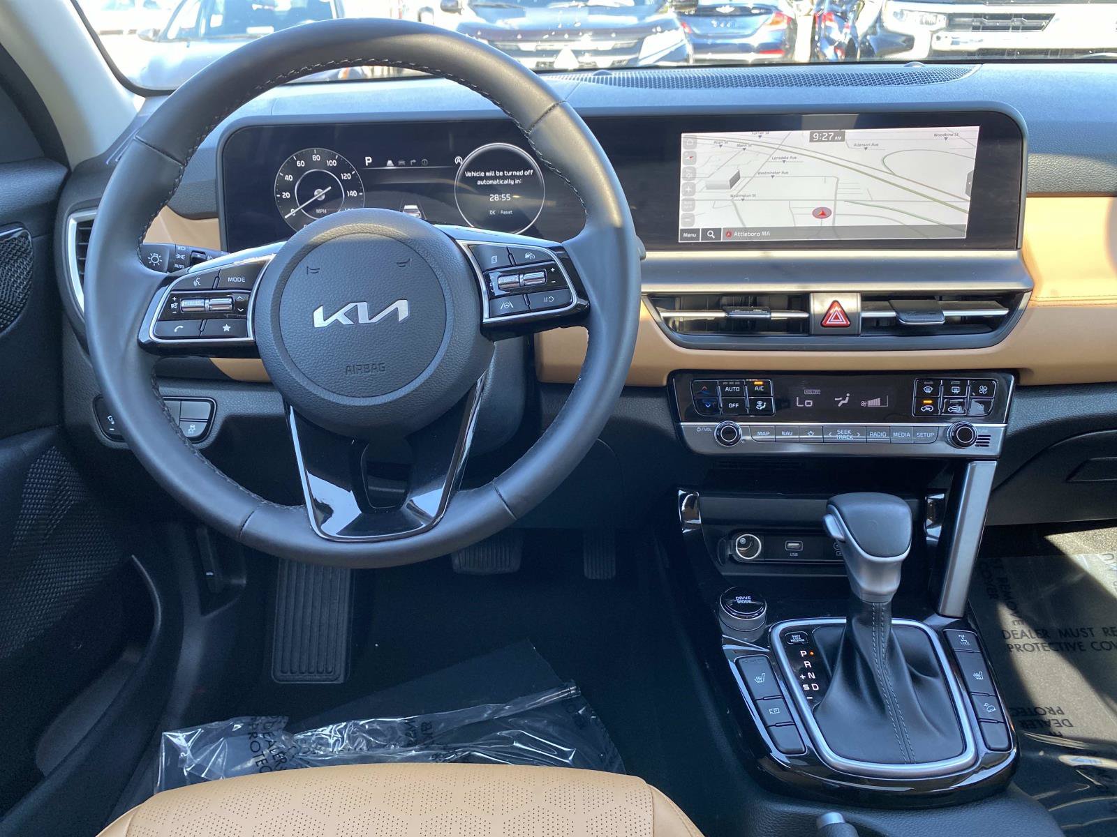 Used 2024 Kia Seltos EX AWD/4WD image 11