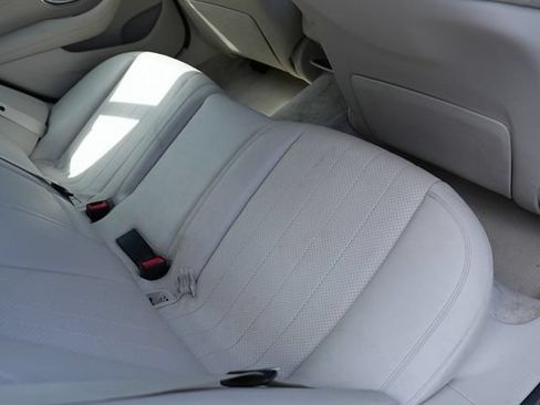 Used 2018 Mercedes-Benz E 300 4MATIC image 14