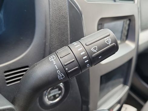 Used 2017 Ford Explorer XLT FWD image 24