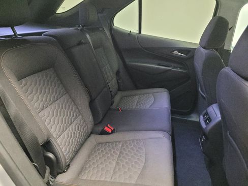 Used 2020 Chevrolet Equinox LT FWD image 19