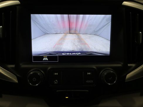 Used 2024 GMC Terrain SLT FWD image 29