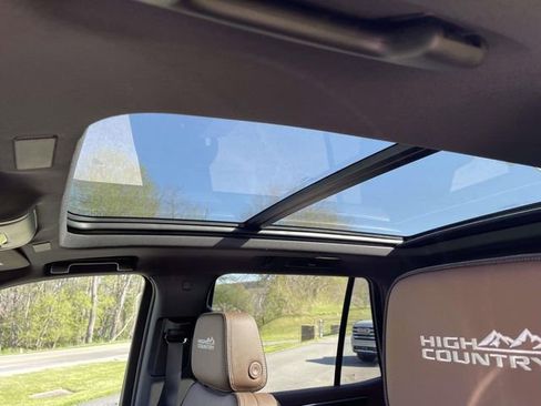 New 2026 Chevrolet Tahoe High Country image 23