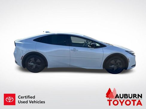 Certified 2024 Toyota Prius LE FWD image 5