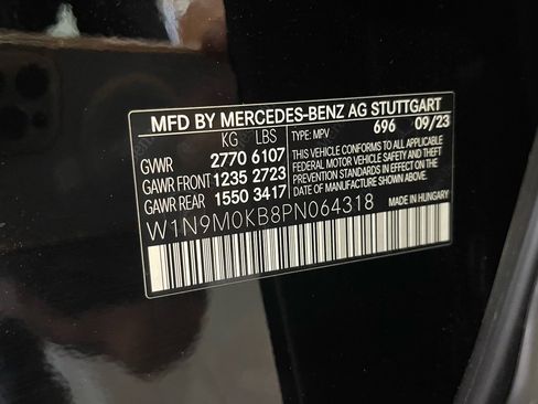 Used 2023 Mercedes-Benz EQB 300 4MATIC w/ Driver Assistance Package image 20