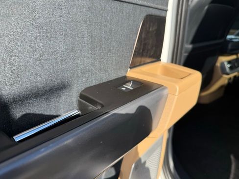 Used 2021 Ford F150 Lariat w/ Equipment Group 502A High image 33